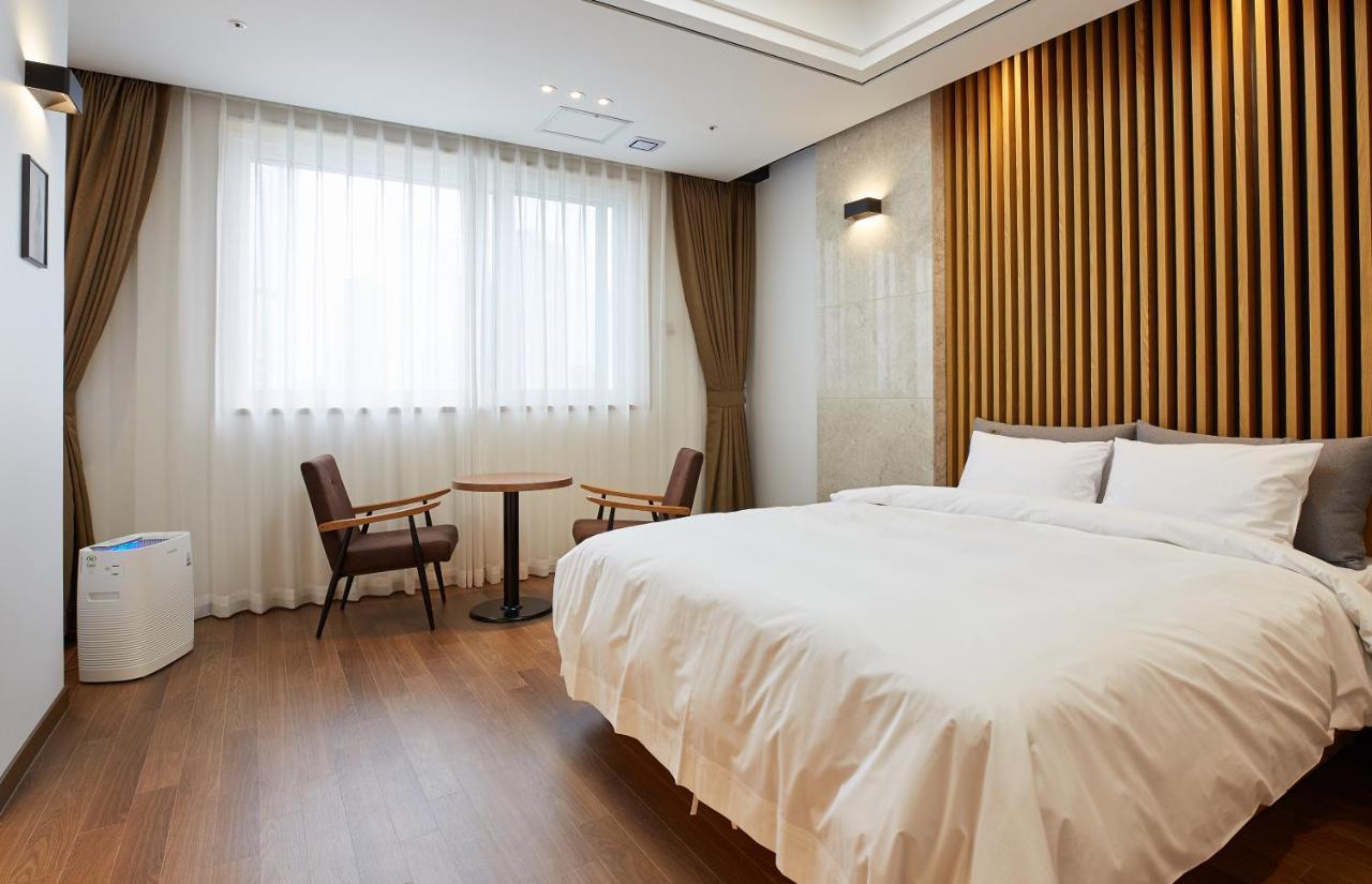 Noble Stay Hotel Gwangju Metropolitan City Exterior photo