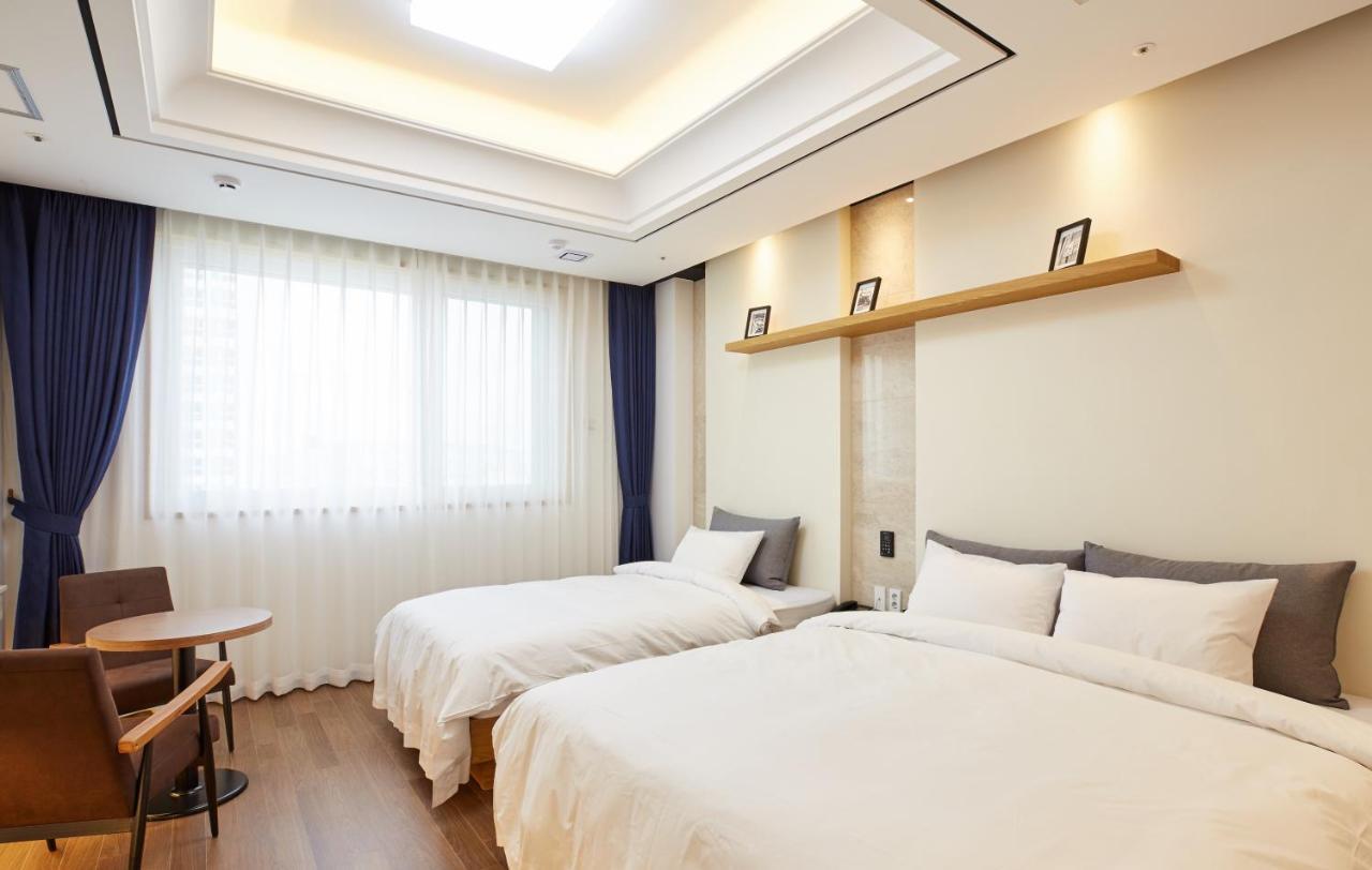 Noble Stay Hotel Gwangju Metropolitan City Exterior photo